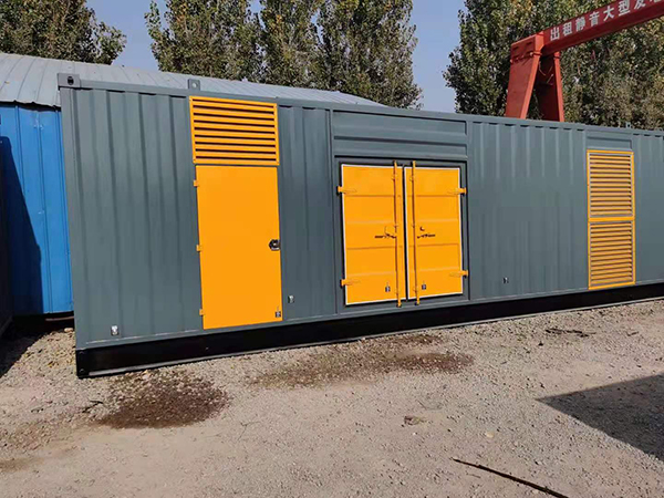 建瓯300kw 柴油发电机组用多大的空气开关？