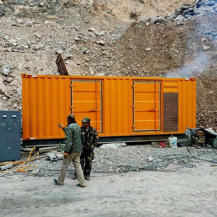 建瓯如何选择适合自己的 800KW 柴油发电机组?