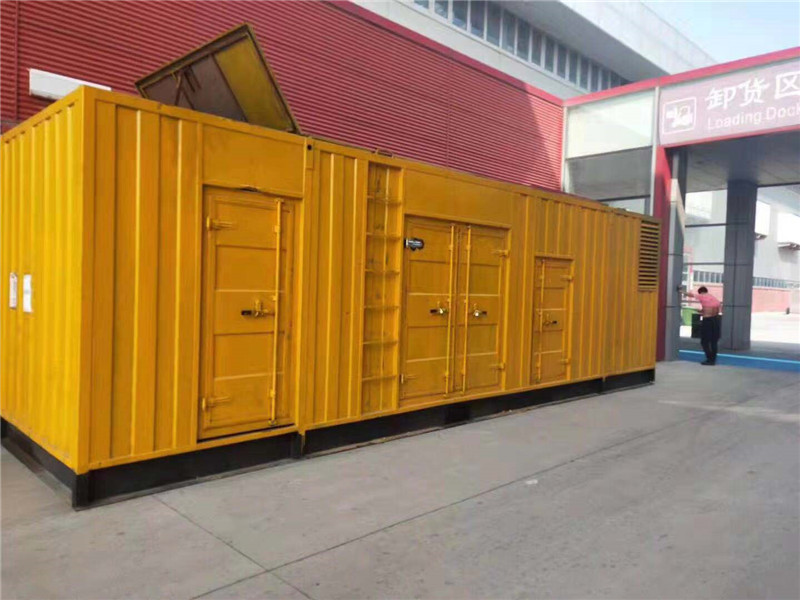 建瓯柴油发电机组预热机油时需要注意哪些安全事项？